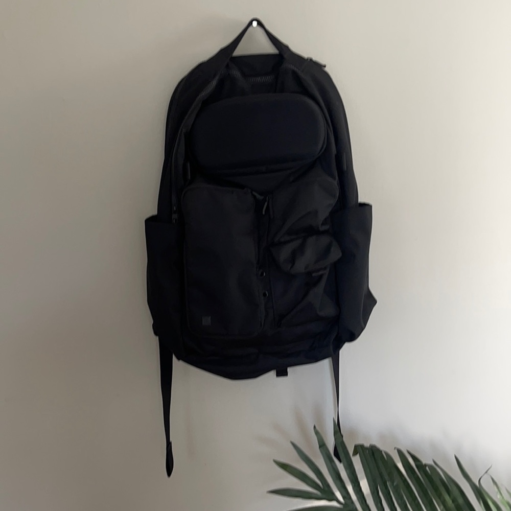 🍋If life gives u lemons, they best be Lulu | cruiser backpack 📦🆓